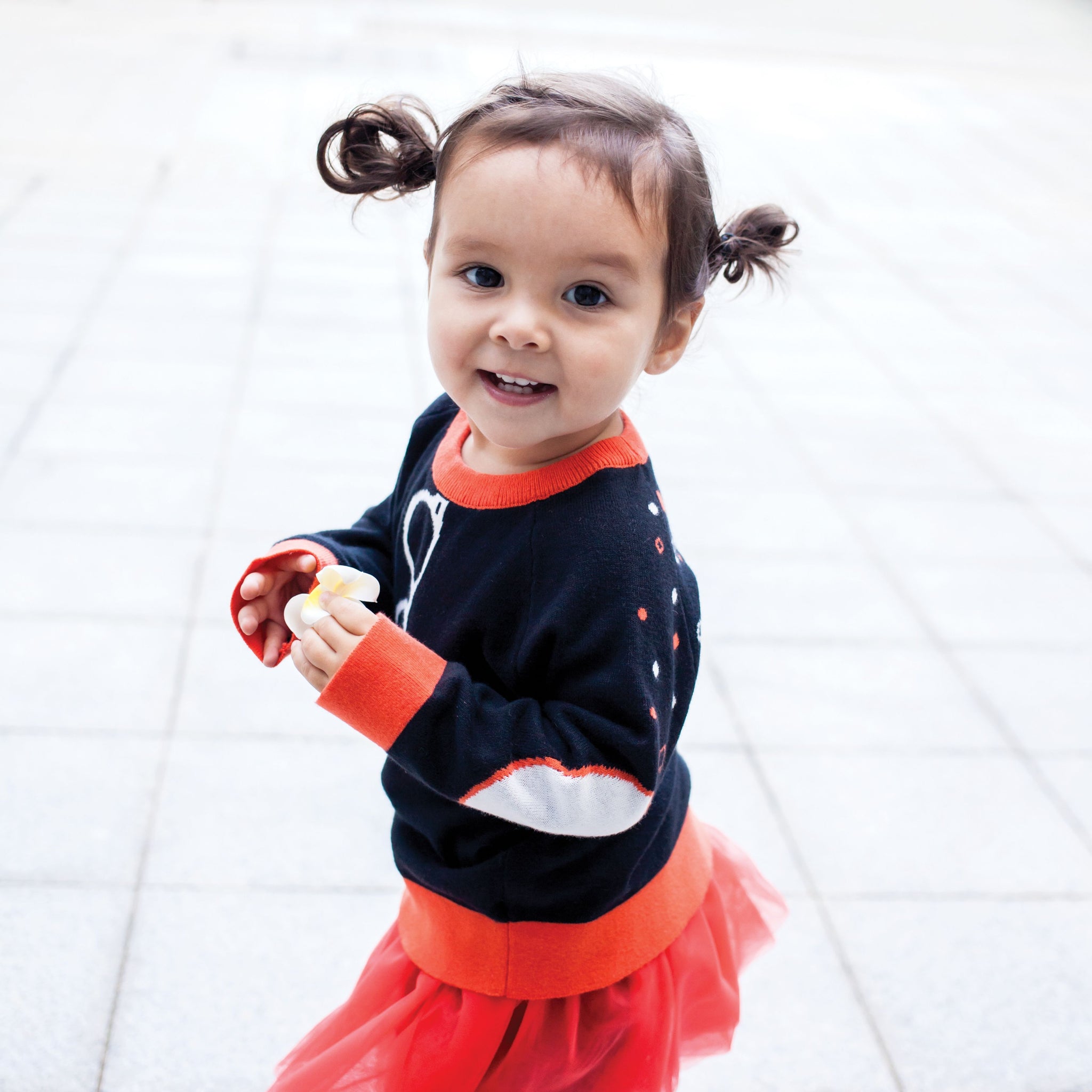 Molecule Smart Sweater